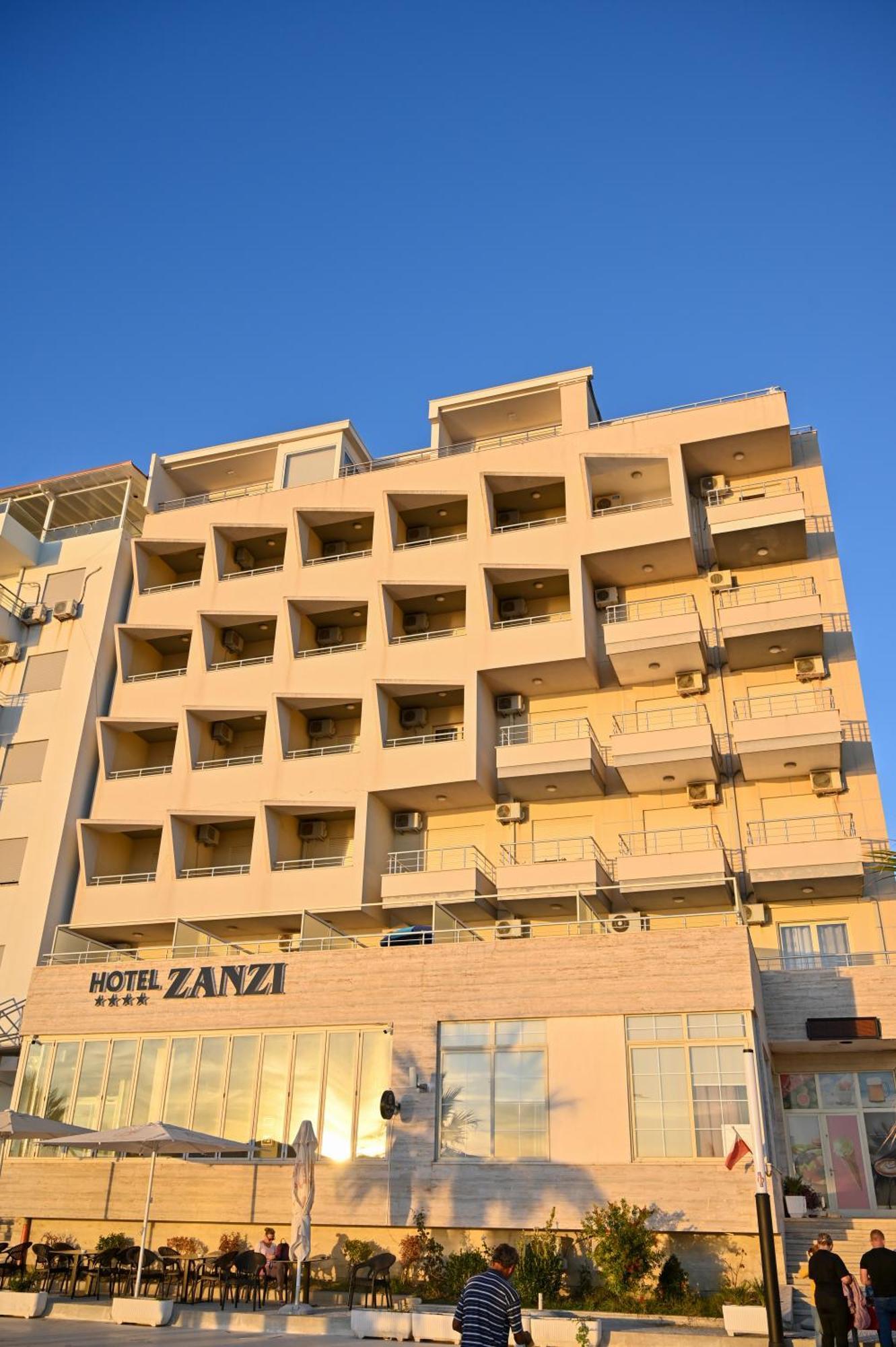 Hotel Zanzi Durres Exterior photo