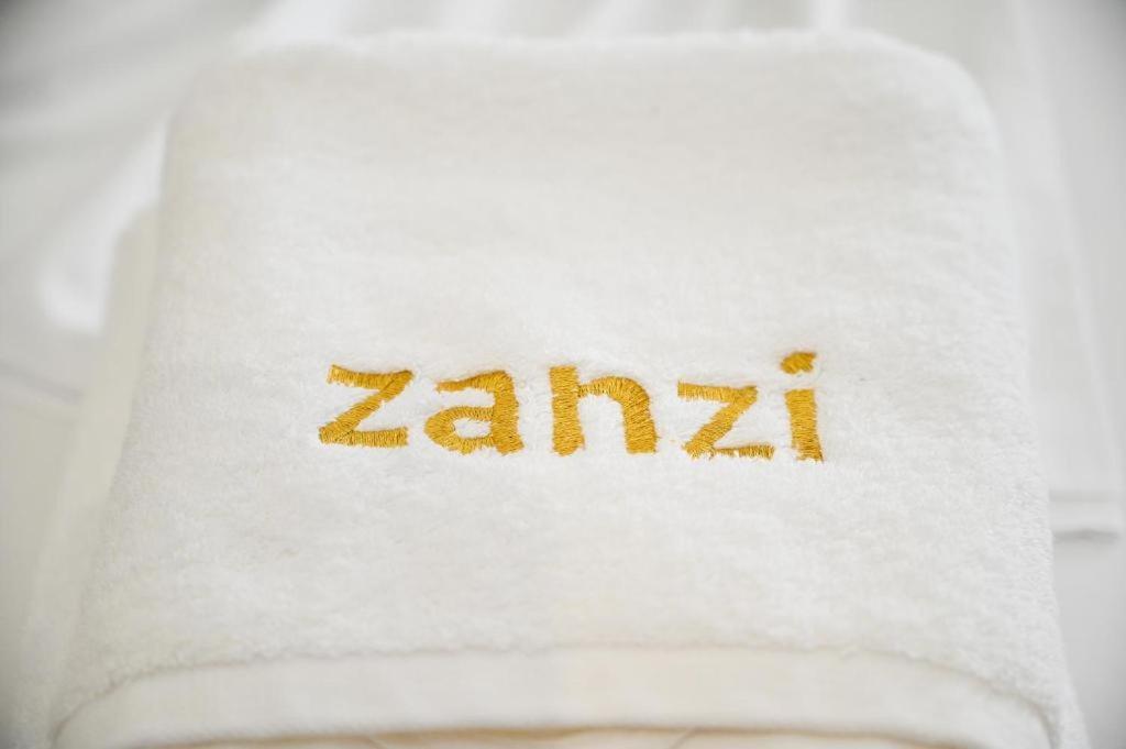Hotel Zanzi Durres Exterior photo
